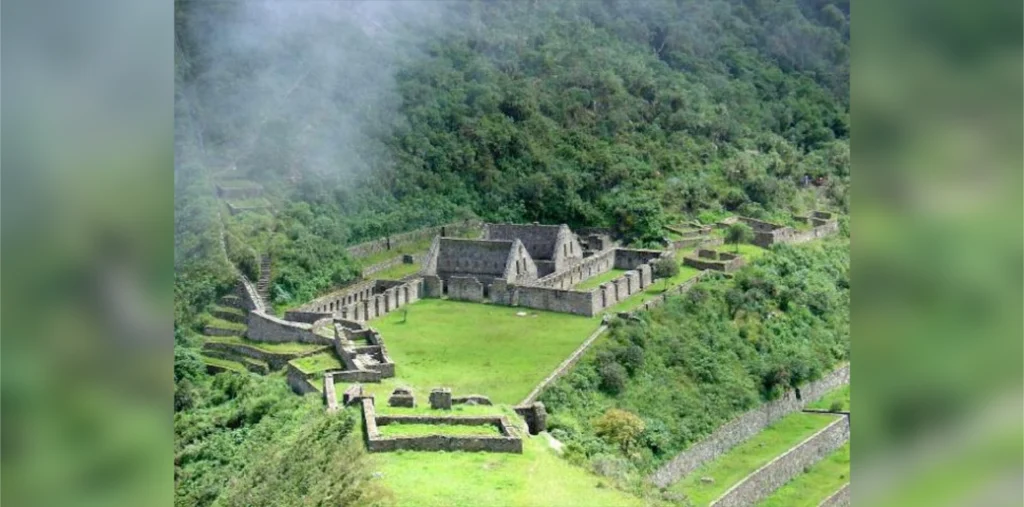 Choquequirao Trek 4 Días